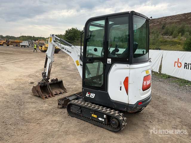 2022 Bobcat E19 Mini Excavator: <6.6t - Mini pelle: photos 4 2022 Bobcat E19 Mini Excavator: <6.6t - Mini pelle: photos 4