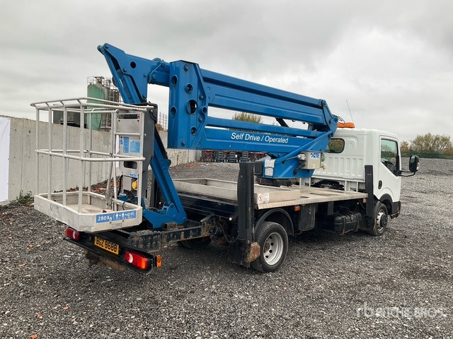 Nissan Cabstar NT400 Bucket Truck - Camion avec nacelle: photos 4 Nissan Cabstar NT400 Bucket Truck - Camion avec nacelle: photos 4