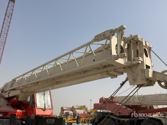 2002 Tadano TR300 EX 30 ton 4x4x4 Rough Terrain Crane - Grue automotrice lente: photos 5 2002 Tadano TR300 EX 30 ton 4x4x4 Rough Terrain Crane - Grue automotrice lente: photos 5