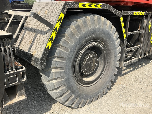 Grue automotrice lente 2002 Tadano TR300EX 30 ton 4x4x4 Rough Terrain Crane: photos 6