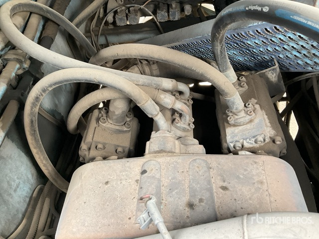 2004 Fantuzzi CS45KM 45 ton (Inoperable) Container Handler - Chariot porte-conteneur: photos 5 2004 Fantuzzi CS45KM 45 ton (Inoperable) Container Handler - Chariot porte-conteneur: photos 5