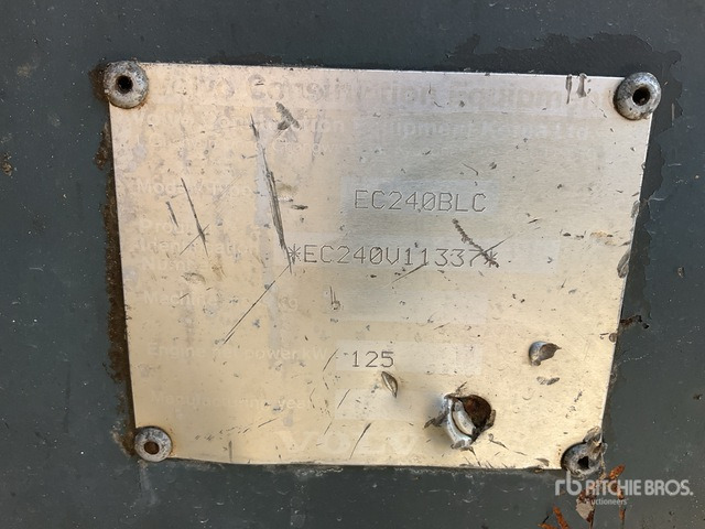 2004 Volvo EC240B LC - Pelle sur chenille: photos 1 2004 Volvo EC240B LC - Pelle sur chenille: photos 1