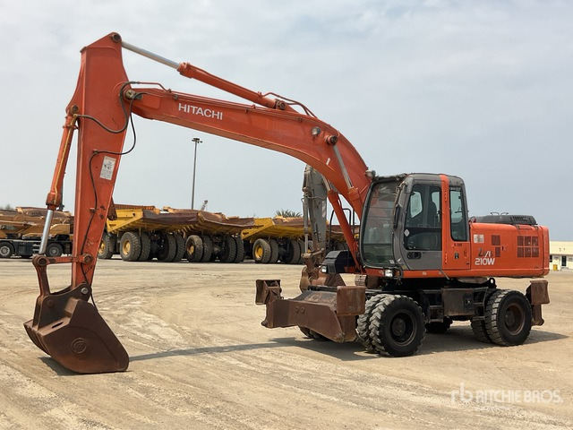 2005 Hitachi ZX210W - Pelle sur pneus: photos 1 2005 Hitachi ZX210W - Pelle sur pneus: photos 1