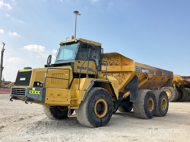 2005 Komatsu HM400-1 Articulated Dump Truck - Tombereau articulé: photos 1 2005 Komatsu HM400-1 Articulated Dump Truck - Tombereau articulé: photos 1