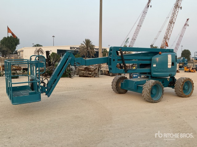 2007 Genie Z51D 4WD Diesel Articulating Boom Lift - Nacelle articulée: photos 2 2007 Genie Z51D 4WD Diesel Articulating Boom Lift - Nacelle articulée: photos 2