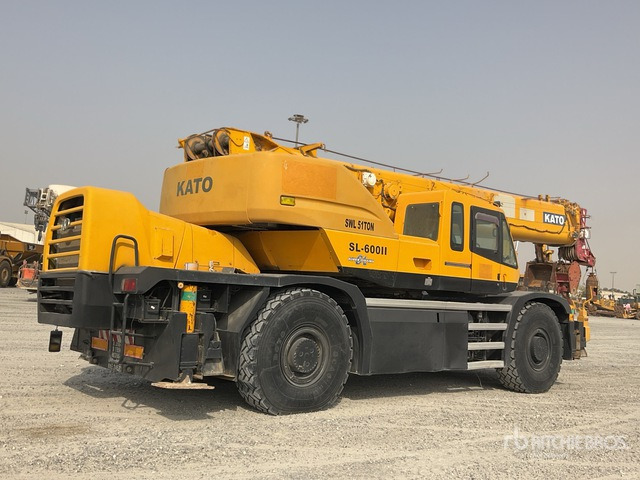 2007 Kato SL600II 51 ton 4x4x4 Rough Terrain Crane - Grue automotrice lente: photos 3 2007 Kato SL600II 51 ton 4x4x4 Rough Terrain Crane - Grue automotrice lente: photos 3