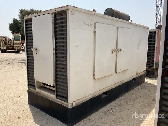 2011 Cummins 344 kVA Skid-Mounted (Inoperable) Generator Set - Groupe électrogène: photos 1 2011 Cummins 344 kVA Skid-Mounted (Inoperable) Generator Set - Groupe électrogène: photos 1