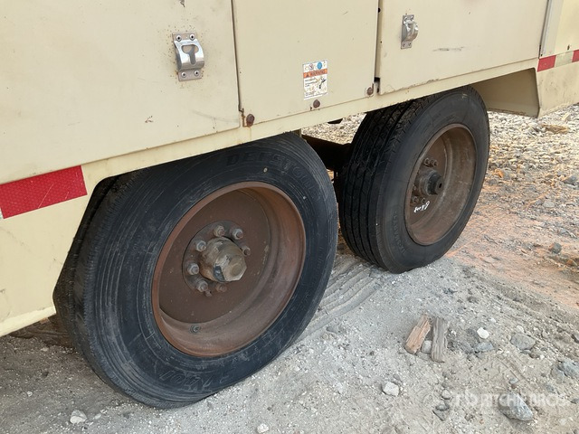 2013 Doosan HP1600WCU-EX-T3 Mobile Air Compressor - Compresseur d'air: photos 5 2013 Doosan HP1600WCU-EX-T3 Mobile Air Compressor - Compresseur d'air: photos 5