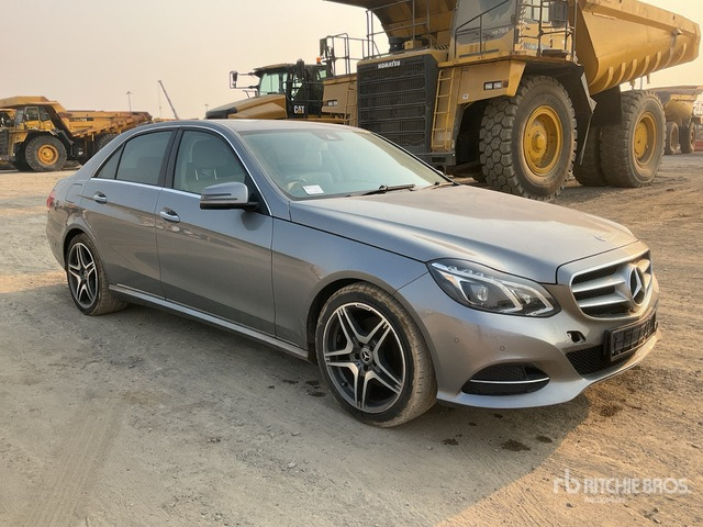 2013 Mercedes-Benz E250 - Voiture: photos 1 2013 Mercedes-Benz E250 - Voiture: photos 1