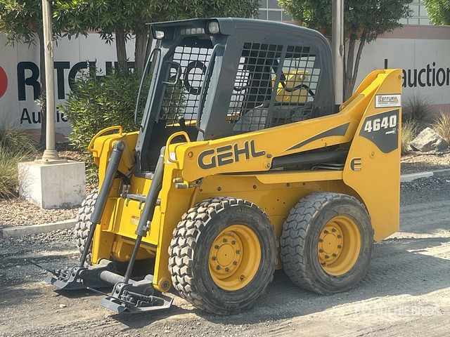 2014 Gehl 4640 Skid Steer Loader - Mini chargeuse: photos 2 2014 Gehl 4640 Skid Steer Loader - Mini chargeuse: photos 2