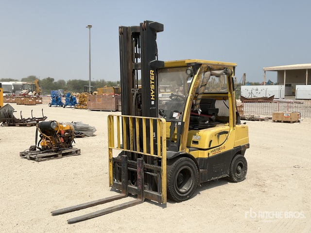 2014 Hyster H3.0FT 3 ton Forklift - Chariot élévateur: photos 2 2014 Hyster H3.0FT 3 ton Forklift - Chariot élévateur: photos 2