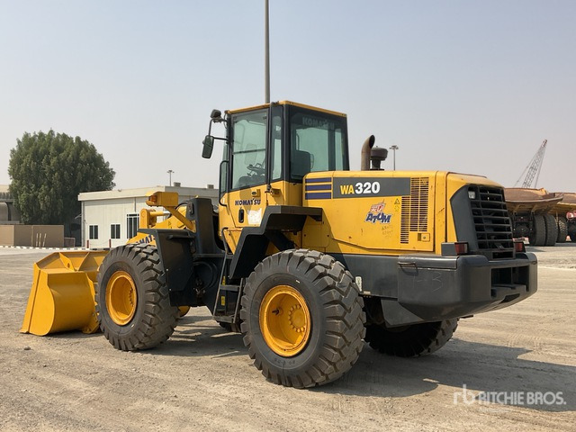 2014 Komatsu WA320-5 - Chargeuse sur pneus: photos 3 2014 Komatsu WA320-5 - Chargeuse sur pneus: photos 3