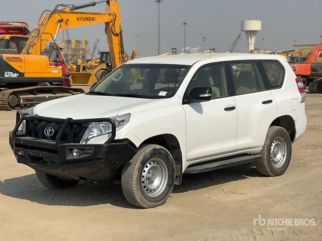 2015 Toyota Prado TX 150L 4x4 SUV - SUV: photos 2 2015 Toyota Prado TX 150L 4x4 SUV - SUV: photos 2