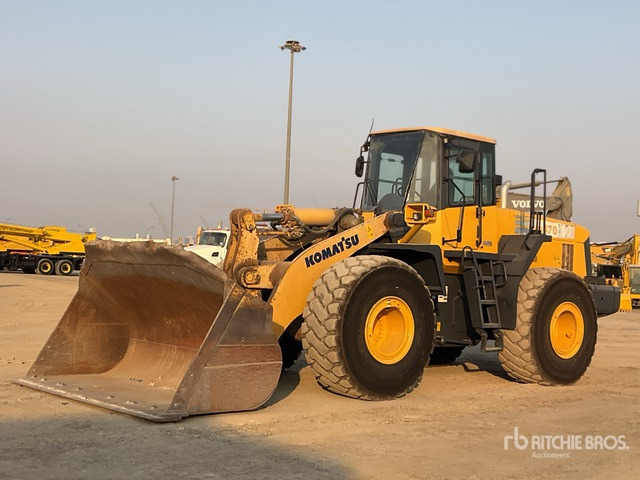 2017 Komatsu WA470-5 - Chargeuse sur pneus: photos 2 2017 Komatsu WA470-5 - Chargeuse sur pneus: photos 2