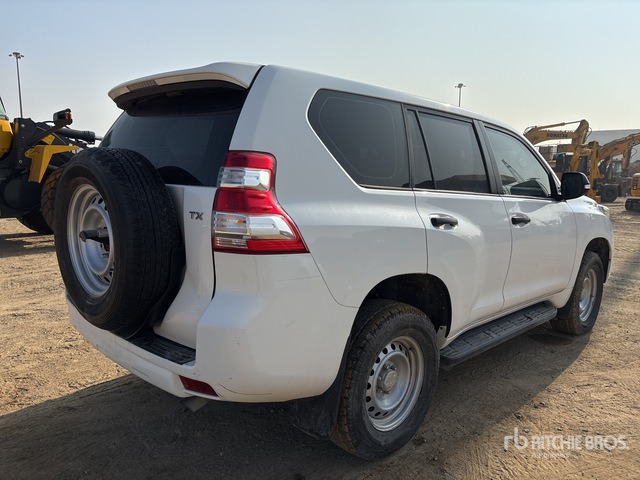 2017 Toyota Prado TX 150L 4x4 SUV - SUV: photos 3 2017 Toyota Prado TX 150L 4x4 SUV - SUV: photos 3