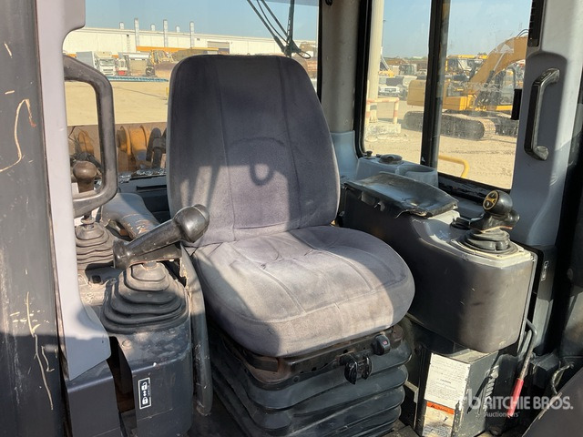 2018 Komatsu D155A-6 Crawler Dozer - Bulldozer: photos 5 2018 Komatsu D155A-6 Crawler Dozer - Bulldozer: photos 5