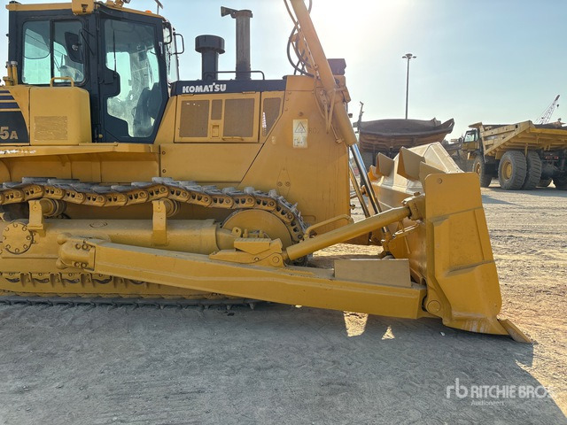 2018 Komatsu D155A-6 Crawler Dozer - Bulldozer: photos 4 2018 Komatsu D155A-6 Crawler Dozer - Bulldozer: photos 4