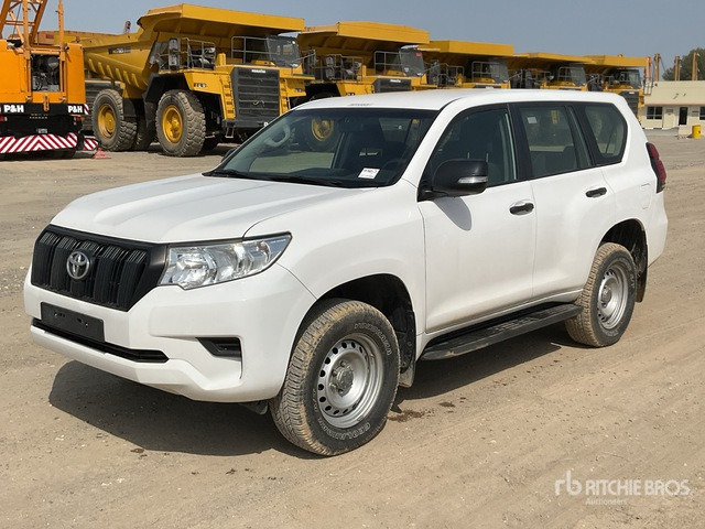 2018 Toyota Prado TX 150L 4x4 SUV - SUV: photos 2 2018 Toyota Prado TX 150L 4x4 SUV - SUV: photos 2