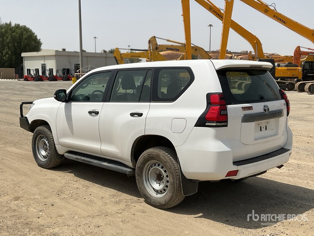 2018 Toyota Prado TX 150L 4x4 SUV - SUV: photos 4 2018 Toyota Prado TX 150L 4x4 SUV - SUV: photos 4