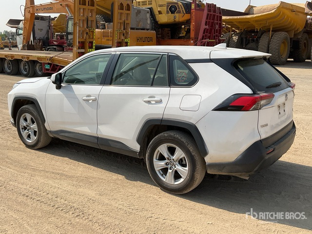 2019 Toyota RAV4 4WD SUV - SUV: photos 3 2019 Toyota RAV4 4WD SUV - SUV: photos 3