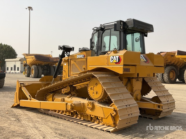 2021 Cat D6R2 LGP Crawler Dozer - Bulldozer: photos 3 2021 Cat D6R2 LGP Crawler Dozer - Bulldozer: photos 3