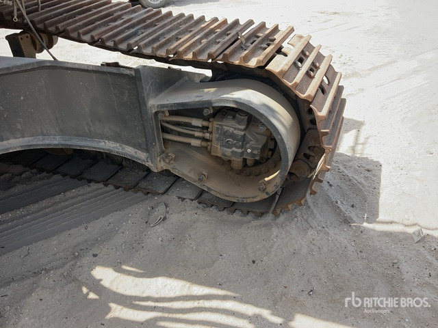 Komatsu PC400-8R - Pelle sur chenille: photos 5 Komatsu PC400-8R - Pelle sur chenille: photos 5