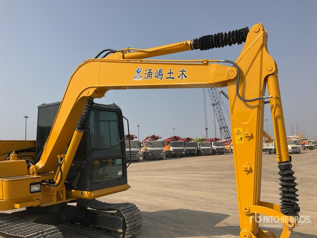 Komatsu PC70-8 - Mini pelle: photos 5 Komatsu PC70-8 - Mini pelle: photos 5