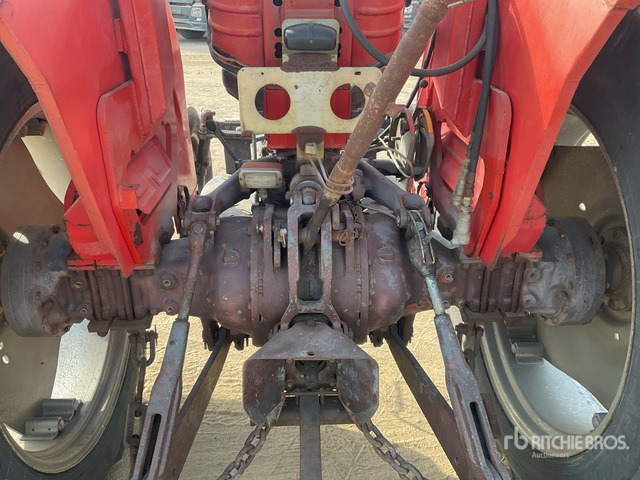 Massey Ferguson MF275 - Tracteur agricole: photos 5 Massey Ferguson MF275 - Tracteur agricole: photos 5