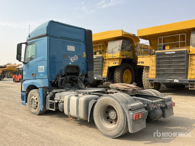 2015 Mercedes-Benz Actross 1843LS 4x2 S/A Sleeper Truck Tractor - Tracteur routier: photos 4 2015 Mercedes-Benz Actross 1843LS 4x2 S/A Sleeper Truck Tractor - Tracteur routier: photos 4