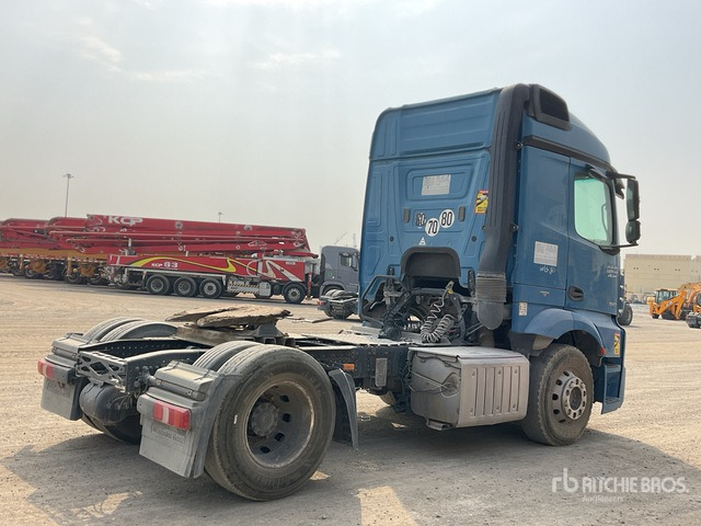 2015 Mercedes-Benz Actross 1843LS 4x2 S/A Sleeper Truck Tractor - Tracteur routier: photos 3 2015 Mercedes-Benz Actross 1843LS 4x2 S/A Sleeper Truck Tractor - Tracteur routier: photos 3