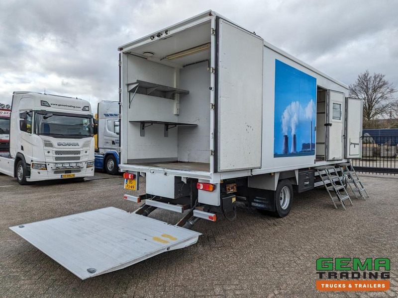 DAF FA LF55.180 4x2 Daycab 15T Euro4 Mobile Office / Camper / Workshop - Manual - Airco - Dhollandia Laadklep 1500KG - 150.000KM (V690) - Camion: photos 2 DAF FA LF55.180 4x2 Daycab 15T Euro4 Mobile Office / Camper / Workshop - Manual - Airco - Dhollandia Laadklep 1500KG - 150.000KM (V690) - Camion: photos 2