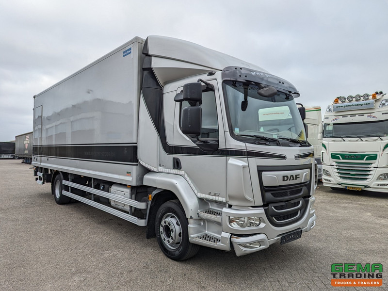 DAF LF 230 FA 4x2 Dagcab Euro6 - 6cil - Geslotenbak 7.2m + Laadklep 1500kg - Navi - 05/2025APK - Camion fourgon: photos 2 DAF LF 230 FA 4x2 Dagcab Euro6 - 6cil - Geslotenbak 7.2m + Laadklep 1500kg - Navi - 05/2025APK - Camion fourgon: photos 2