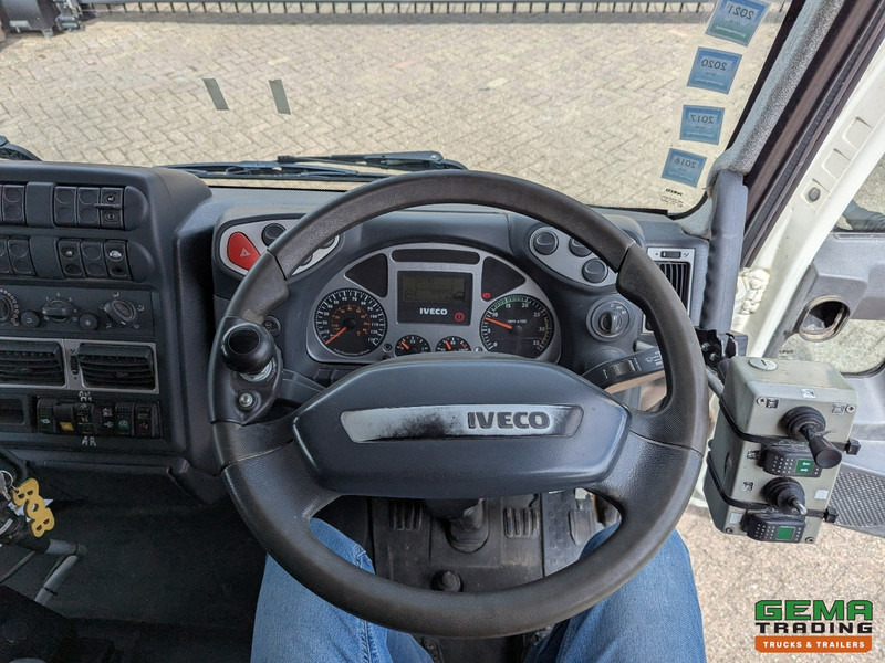 Balayeuse de voirie Iveco 140E21 4x2 Dagcab Euro3 - Schmidt SK500R - Hydrostaat: photos 16