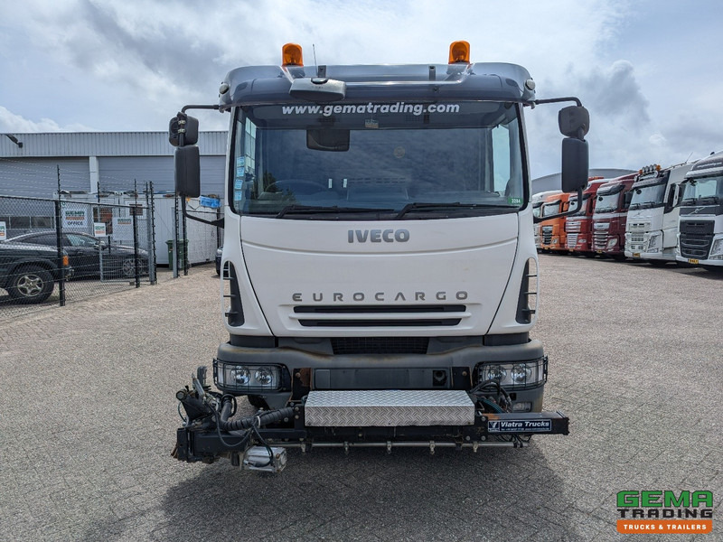 Balayeuse de voirie Iveco 140E21 4x2 Dagcab Euro3 - Schmidt SK500R - Hydrostaat: photos 6