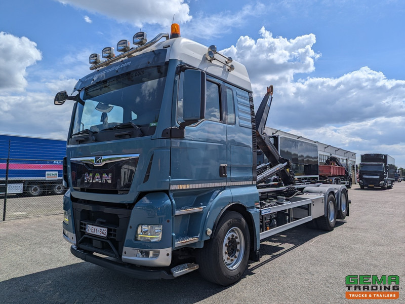 MAN TGX 28.460 6x2 XL Euro6 - Haakarm systeem 20T - Hydrolift HL20-6430 - Lift-As - Vangmuil - Camion ampliroll: photos 1 MAN TGX 28.460 6x2 XL Euro6 - Haakarm systeem 20T - Hydrolift HL20-6430 - Lift-As - Vangmuil - Camion ampliroll: photos 1