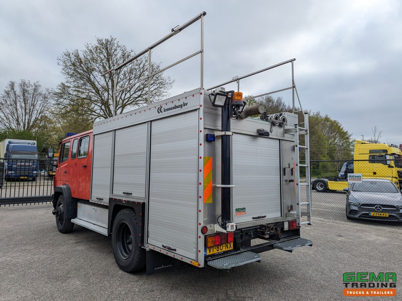 Mercedes-Benz 1124 AF 4x4 Dubbelcab 6Cil - 9 Pers - Kronenburg Tankautospuit TS08 LD3.000 HD240 T2.400 LiterTank - Camion de pompier: photos 4 Mercedes-Benz 1124 AF 4x4 Dubbelcab 6Cil - 9 Pers - Kronenburg Tankautospuit TS08 LD3.000 HD240 T2.400 LiterTank - Camion de pompier: photos 4