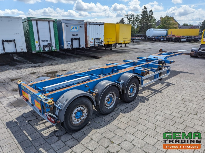 Renders ROC 12.27 CC 3-Assen MB- Lift- Axle - Discbrakes - All Connections - 5210kg (O1914) - Semi-remorque porte-conteneur/ Caisse mobile: photos 3 Renders ROC 12.27 CC 3-Assen MB- Lift- Axle - Discbrakes - All Connections - 5210kg (O1914) - Semi-remorque porte-conteneur/ Caisse mobile: photos 3