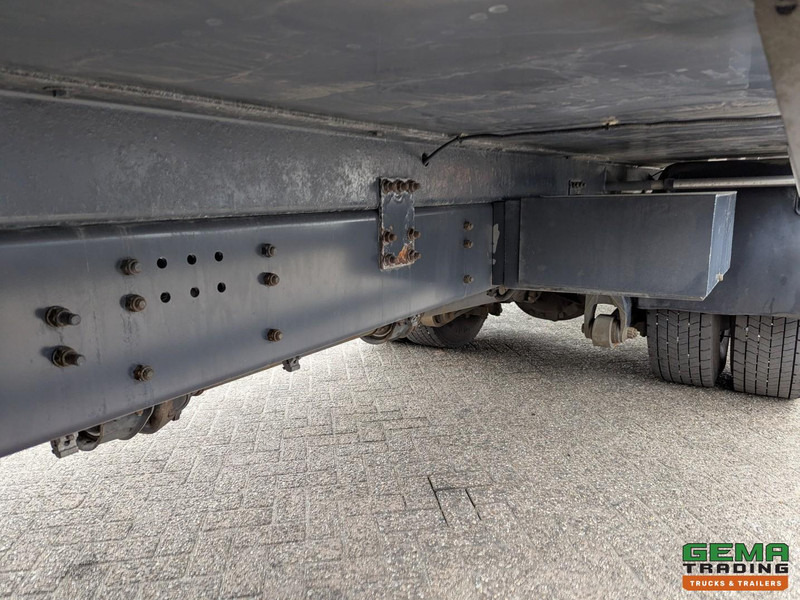 Camion frigorifique Scania P230 4x2 Dagcab Euro5 - Koel-VriesBak 8.4m + Carrier Supra 950MT + Laadklep 2000kg: photos 20 Camion frigorifique Scania P230 4x2 Dagcab Euro5 - Koel-VriesBak 8.4m + Carrier Supra 950MT + Laadklep 2000kg: photos 20