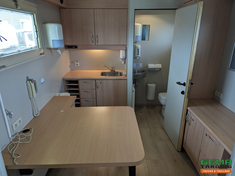 Latre OPF/1SA/19/00 1-Assige KantoorTrailer / MobileHome - Airco's - Toilet - Generator - Standkachel - Semi-remorque: photos 5 Latre OPF/1SA/19/00 1-Assige KantoorTrailer / MobileHome - Airco's - Toilet - Generator - Standkachel - Semi-remorque: photos 5