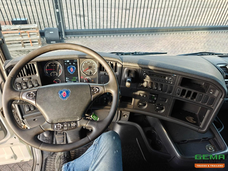 Tracteur routier Scania R490 6x2/4 Highline Euro6A - Retarder - NaafReductie - Dubbele Tanks - StandAirco - SMARTTacho v2: photos 14 Tracteur routier Scania R490 6x2/4 Highline Euro6A - Retarder - NaafReductie - Dubbele Tanks - StandAirco - SMARTTacho v2: photos 14
