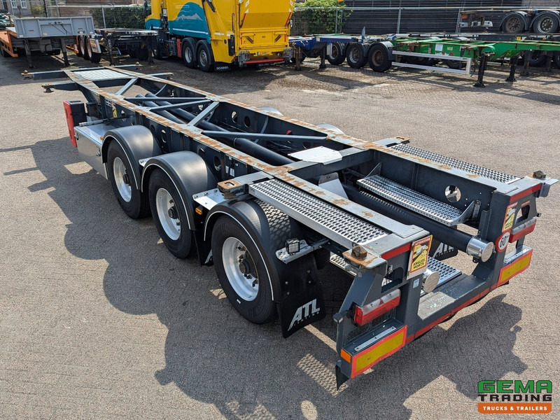 Van Hool A3C002 3-Assen BPW - 20 30FT TANK/SWAP - 3490KG - ContainerChassis - ADR - Schijfremmen - 01/2026 APK - Semi-remorque porte-conteneur/ Caisse mobile: photos 3 Van Hool A3C002 3-Assen BPW - 20 30FT TANK/SWAP - 3490KG - ContainerChassis - ADR - Schijfremmen - 01/2026 APK - Semi-remorque porte-conteneur/ Caisse mobile: photos 3