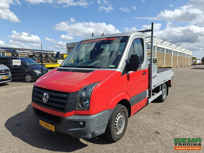 Volkswagen Crafter 2.0 TDI Euro5M - Open Laadbak 2.2m - Handgeschakeld - Trekhaak - 01/2026 APK - Utilitaire plateau: photos 1 Volkswagen Crafter 2.0 TDI Euro5M - Open Laadbak 2.2m - Handgeschakeld - Trekhaak - 01/2026 APK - Utilitaire plateau: photos 1
