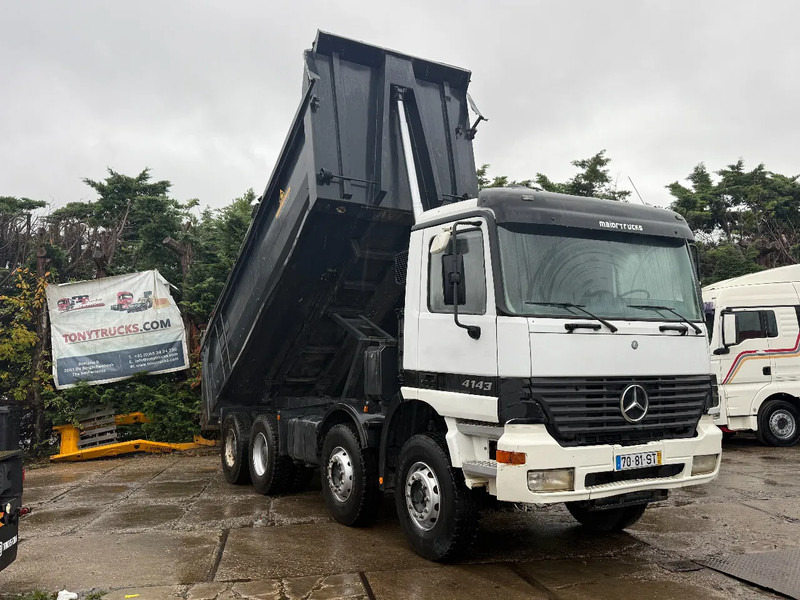 Mercedes-Benz Actros 4143 V6 8X4 Tipper Spring/Spring MP1 Manual Gear - Camion benne: photos 1 Mercedes-Benz Actros 4143 V6 8X4 Tipper Spring/Spring MP1 Manual Gear - Camion benne: photos 1