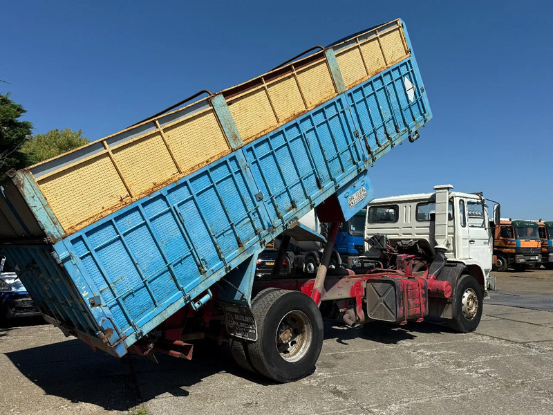 Renault G230 4X2 Tipper Spring/Spring Manual Gearbox - Camion benne: photos 4 Renault G230 4X2 Tipper Spring/Spring Manual Gearbox - Camion benne: photos 4