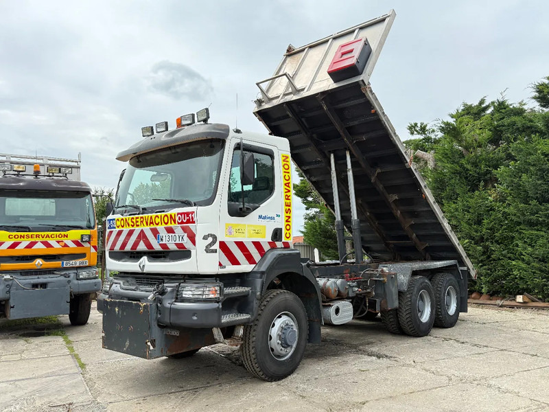 Renault Kerax 400 6X6 Tipper Spring/spring ZF Man Gear EURO 2 - Camion benne: photos 2 Renault Kerax 400 6X6 Tipper Spring/spring ZF Man Gear EURO 2 - Camion benne: photos 2