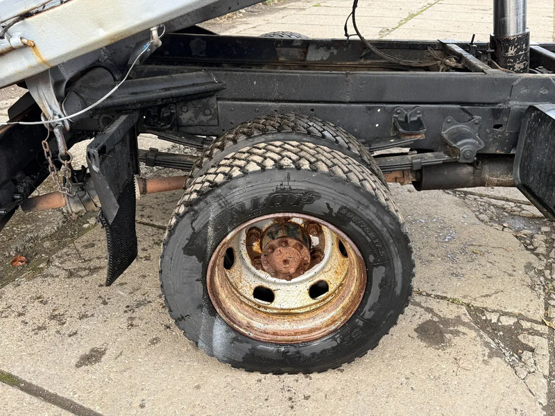 Toyota DYNA 400 4X2 Tipper Spring/Spring Manual Gearbox 7.5T - Camion benne: photos 5 Toyota DYNA 400 4X2 Tipper Spring/Spring Manual Gearbox 7.5T - Camion benne: photos 5