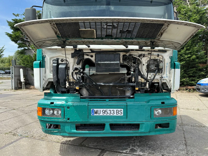 Tracteur routier MAN 19.403 4X2 Tractor-unit Spring/Air ZF Manual Gear Low cabine: photos 10