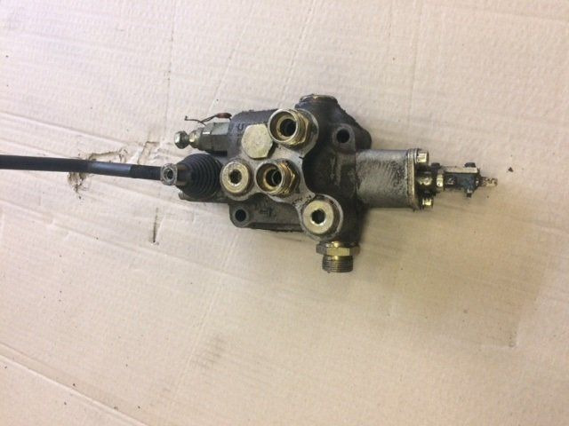 BLB Hydraulic valve for Atlet TS140STFVP420 - Valve hydraulique pour Matériel de manutention: photos 2 BLB Hydraulic valve for Atlet TS140STFVP420 - Valve hydraulique pour Matériel de manutention: photos 2