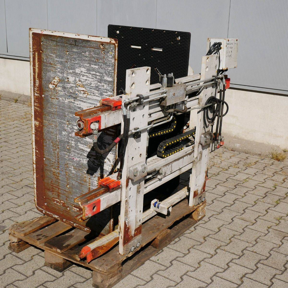 Cascade Carton and appliance clamps - Pinces: photos 1 Cascade Carton and appliance clamps - Pinces: photos 1