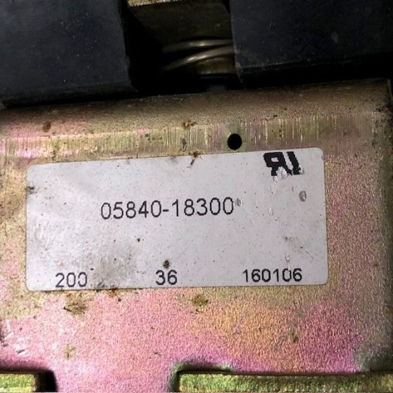 Contactor for Mitsubishi / Caterpillar - Relais pour Matériel de manutention: photos 1 Contactor for Mitsubishi / Caterpillar - Relais pour Matériel de manutention: photos 1
